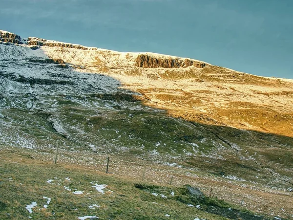 Highland regionen Skottland Storbritannien, gryning ovanför havet vid horisonten — Stockfoto