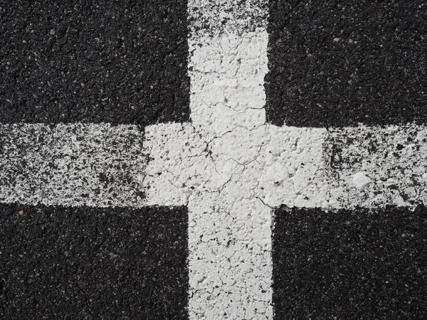 Detailof the asphalt floor with white stripes in kids sport park — Stock Photo, Image