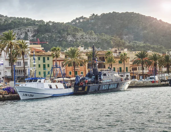Vissersboten Jachten Haven Huizen Heuvels Boven Port Andratx Mallorca Spanje — Stockfoto