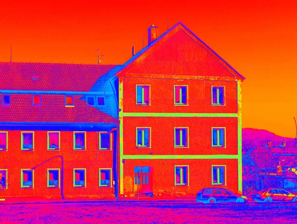 Desperdicio Calor Pérdida Casa Con Cámara Térmica Infrarroja Funda Infra —  Fotos de Stock