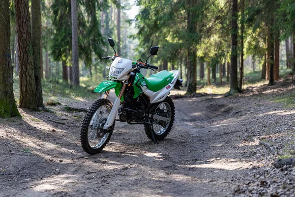 Enduro Moto Garée Forêt Irbis Ttr Concept Mode Vie Actif — Photo