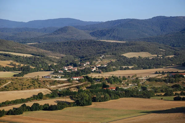 Lugnt Bergslandskap Gjort Varma Och Ljusa Färger — Stockfoto