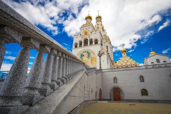 Iglesia Todos los Santos en Minsk, Bielorrusia. Iglesia memorial de Minsk — Foto de Stock