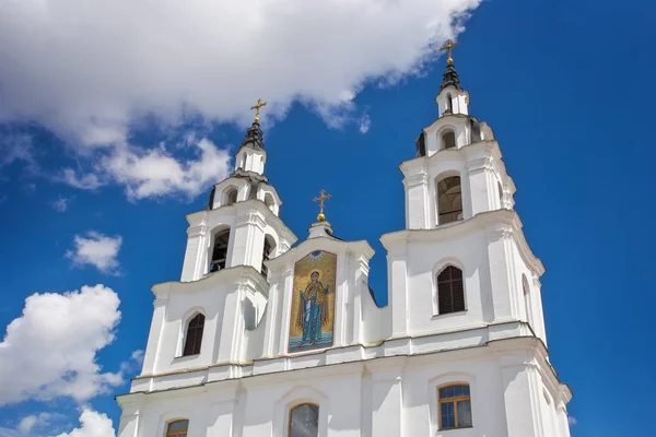 Catedral del Espíritu Santo en Minsk. Iglesia ortodoxa principal — Foto de Stock