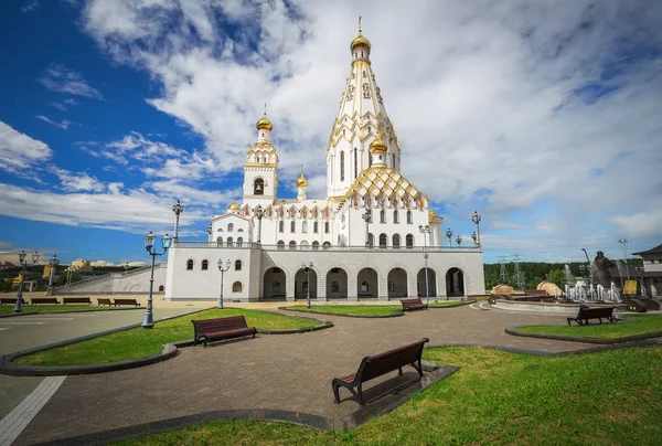 Iglesia Todos los Santos en Minsk, Bielorrusia. Iglesia memorial de Minsk — Foto de Stock