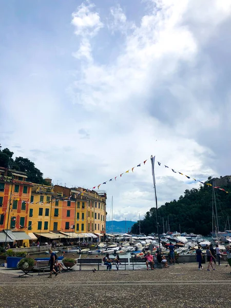 Festői Kilátás Jachtok Hajók Kikötve Kikötőben Portofino Olasz Riviérán Mediterrán — Stock Fotó