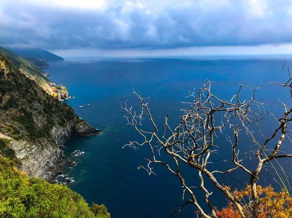 Bella Ampia Vista Panoramica Sul Mare Mediterraneo Turchese Visibile Attraverso — Foto Stock