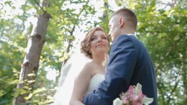 Gelin ve damat poz ahşap