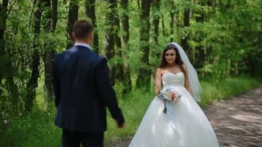 Gelin ve damat poz ahşap