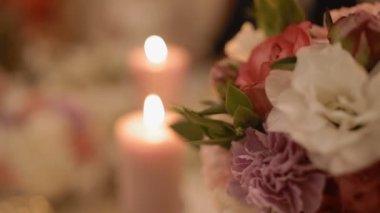 İyi dekore edilmiş düğün tablo