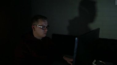 Pc oyun video oyunu genç adam