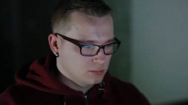 Pc oyun video oyunu genç adam