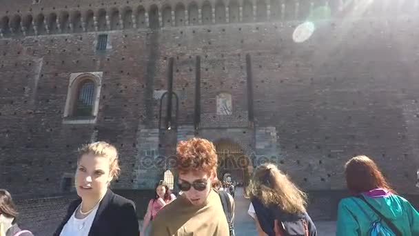 MILANO, ITALIA - 24 SETTEMBRE 2017: Castello Sforzesco Castello Sforzesco di Milano . — Video Stock