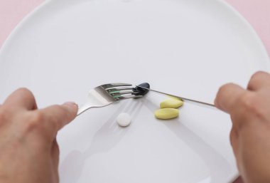 Tabakta haplar, tabakta haplar, yiyecek takviyeleri.