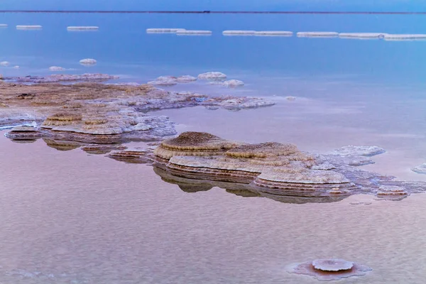 Prachtige kust van de dode zee . — Stockfoto