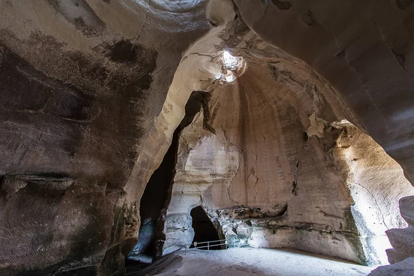 Cave ar bet guvrin nationalpark — Stockfoto