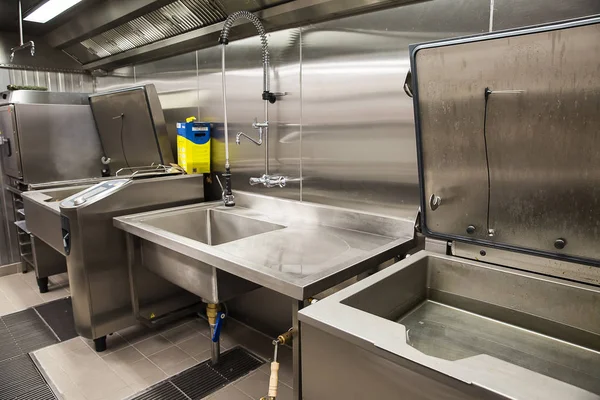 Professional kitchen, view counter in steel — Stock Photo, Image