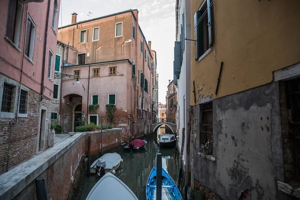Beautiful photo canal of Venice , Italy . — Stock Photo, Image