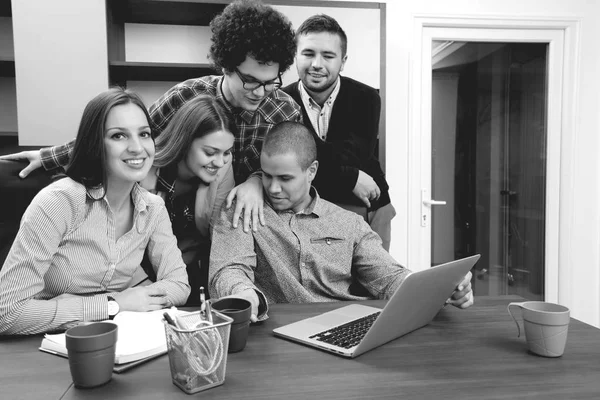 Portrait Startup Group Creative People Having Meeting Laptop Modern Office — Stock Photo, Image