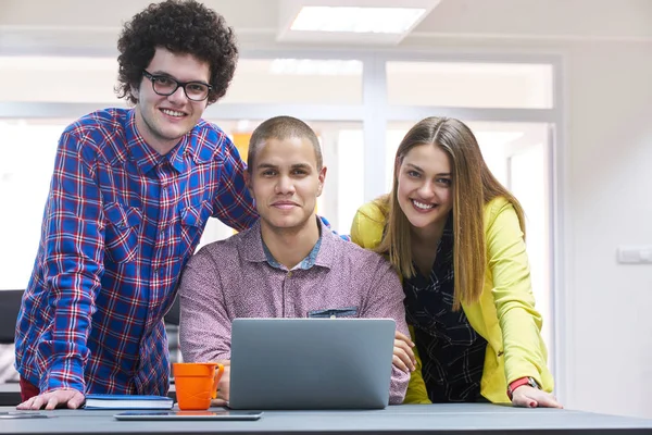 Portrait Startup Group Creative People Having Meeting Laptop Modern Office — Stock Photo, Image