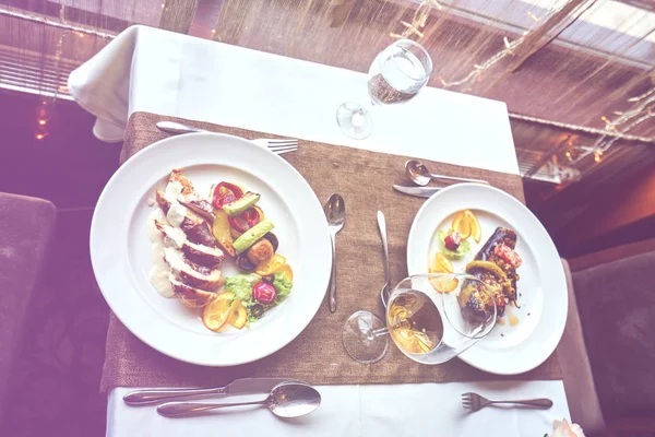 Comida Mista Moderno Restaurnat Conceito Férias — Fotografia de Stock