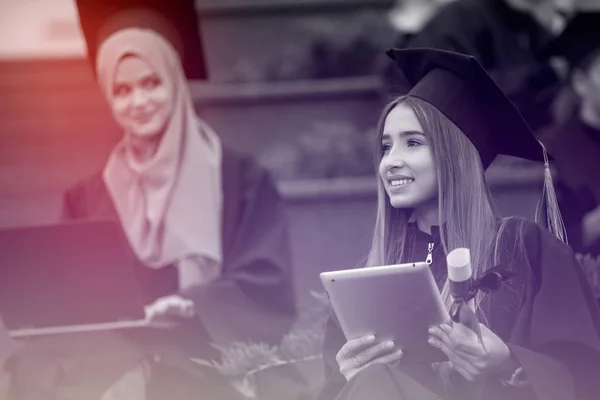 Meninas Formando Colegas Educação — Fotografia de Stock