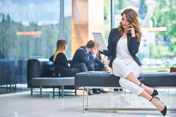 Equipo Negocios Corporativos Gerente Una Reunión Cerca — Foto de Stock