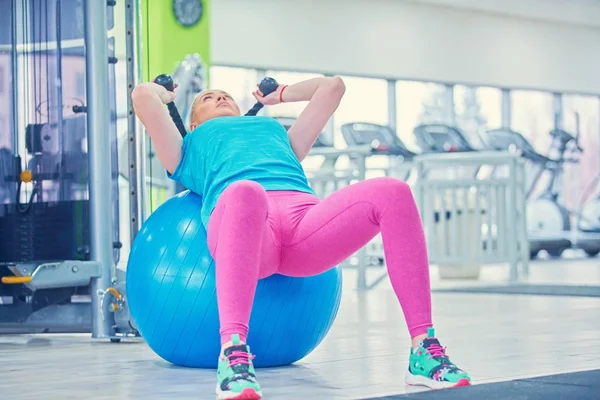 Woman Fitness Gym Pilates Ball — Stock Photo, Image