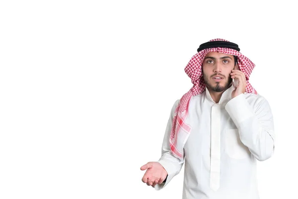 年轻的阿拉伯商人在电话里聊天 — 图库照片