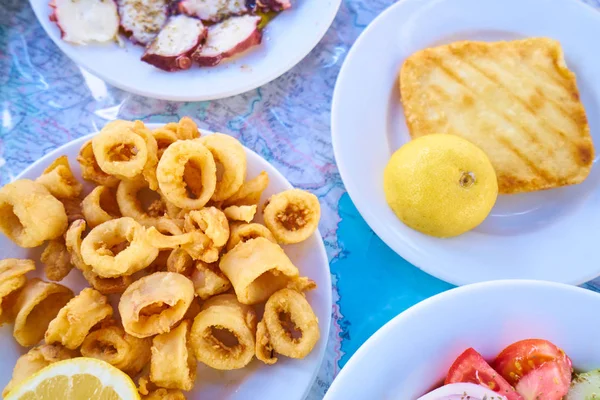 Anéis Lulas Fritas Frescas Empanadas — Fotografia de Stock