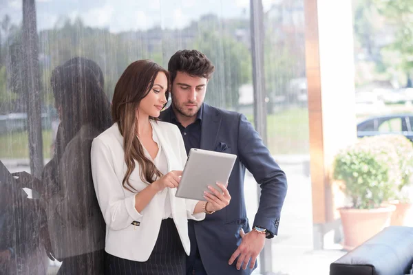 Corporate Business Team Manager Meeting Close — Stock Photo, Image