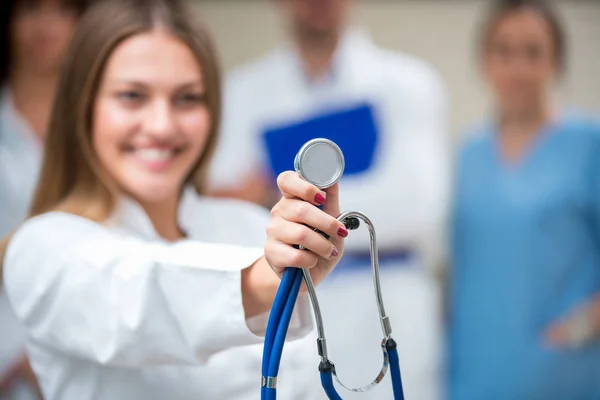 Kliniek Beroep Mensen Gezondheidszorg Geneeskunde Concept Gelukkig Groep Medics Artsen — Stockfoto