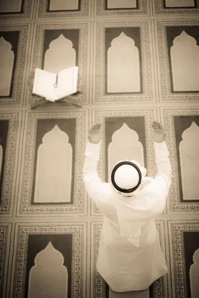 Religious Muslim Man Praying Mosque — Stock Photo, Image