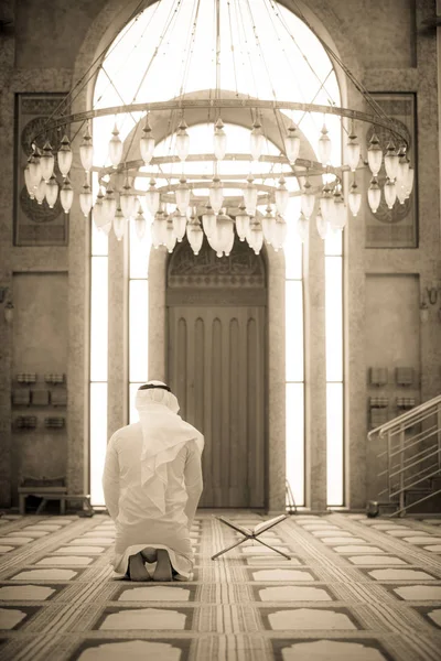 Religious Muslim Man Praying Mosque — Stock Photo, Image