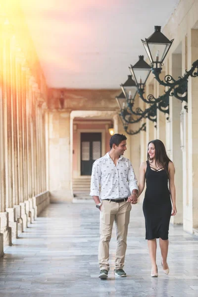 Pareja Turistas Enamorados — Foto de Stock