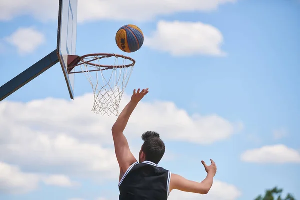 Basketball Player Action Flying High Scoring — Stock Photo, Image