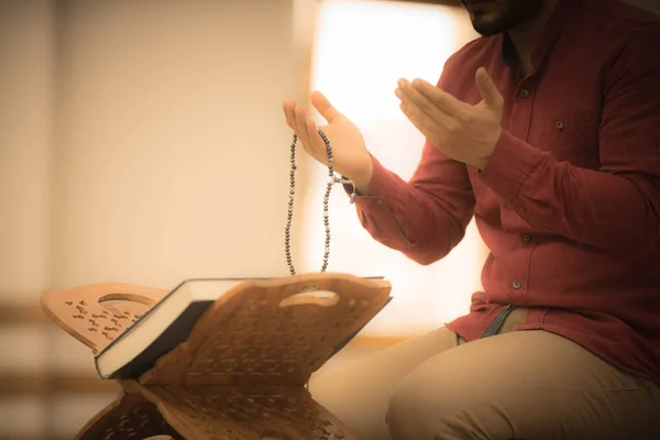 Religious Muslim Man Praying Mosque — Stock Photo, Image