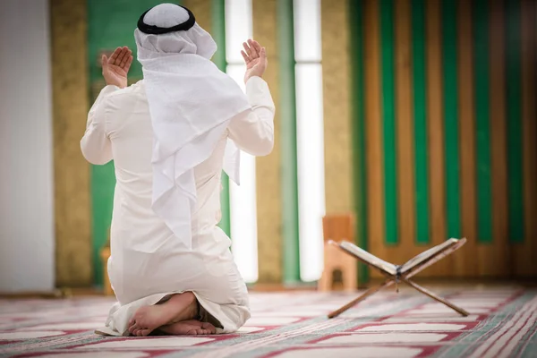 Religious Muslim Man Praying Mosque — Stock Photo, Image