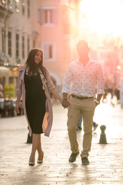 Pareja Turistas Enamorados — Foto de Stock