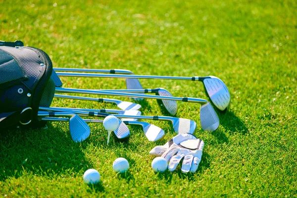 Sommaren Soligt Golf Fält — Stockfoto