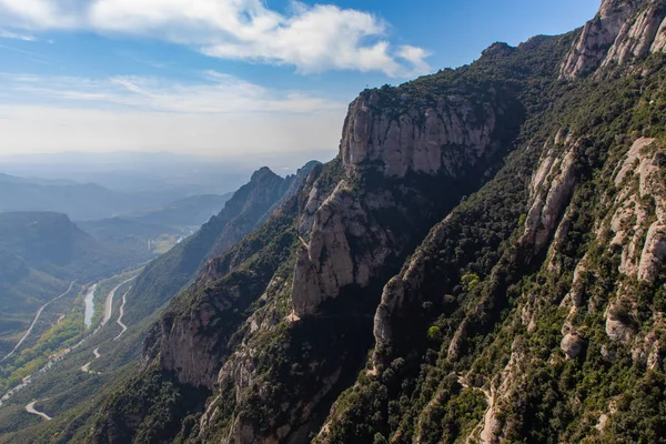 Valley utsikt från toppen av Montserrat i Catalunya Stockbild