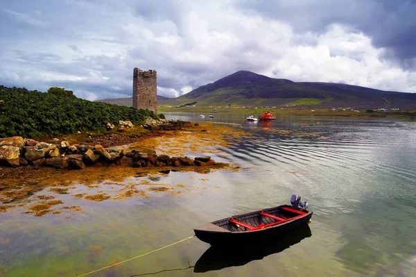 Πύργος Στο Kildavnet Στη Νοτιοανατολική Γωνία Του Νησιού Achill Είναι Εικόνα Αρχείου