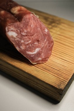 sosis ahşap oyun tahtası