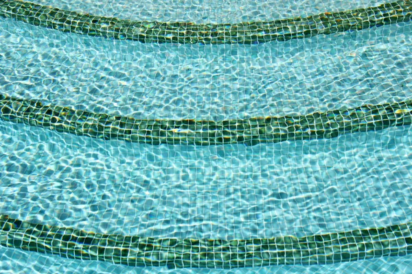 Swimming pool steps — Stock Photo, Image