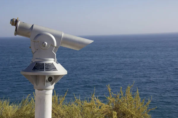 Telescopio Operado Por Monedas Turísticas Los Acantilados Utilizados Para Mirar —  Fotos de Stock