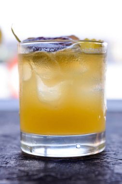 Portakal ve diğer yaz meyve taze kokteyl meyve suyu