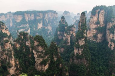 zhangjiajie Ulusal Orman Parkı
