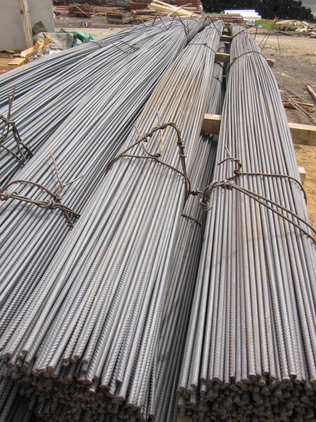 Steel reinforcement for mounting a frame of reinforced concrete products
