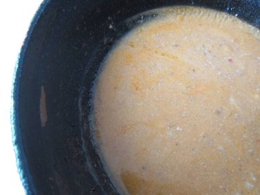 Çok yağlı ikinci yemek sosu.