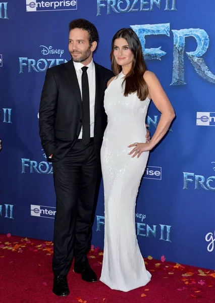 Idina Menzel & Aaron Lohr — Stock Photo, Image